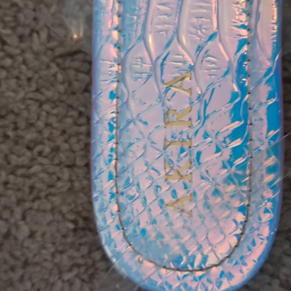 Gorgeous sandals - Picture 3 of 4